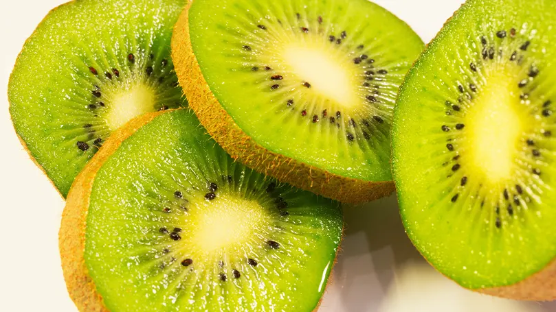An image of kiwis.