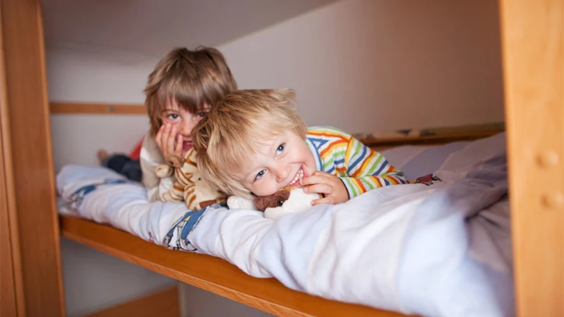 an image of kids on a bunk bed