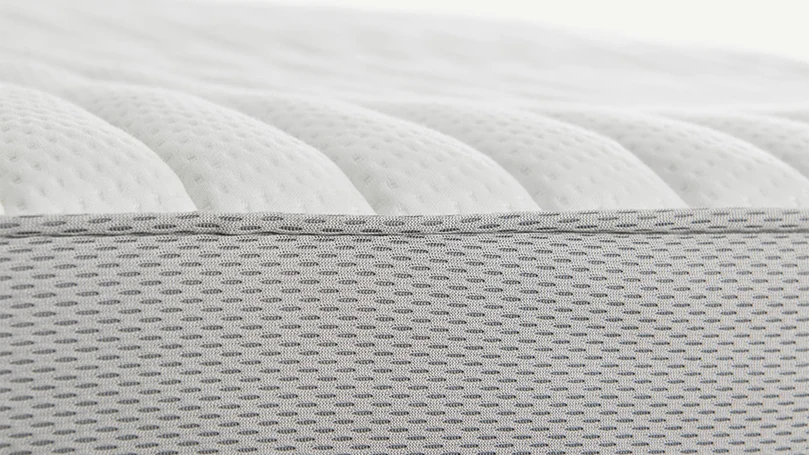 made hybrid mattress close up image