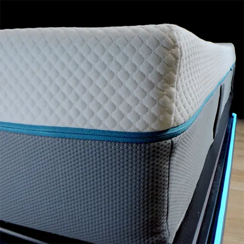 Product image of Simba hybrid mattress shot in our studio