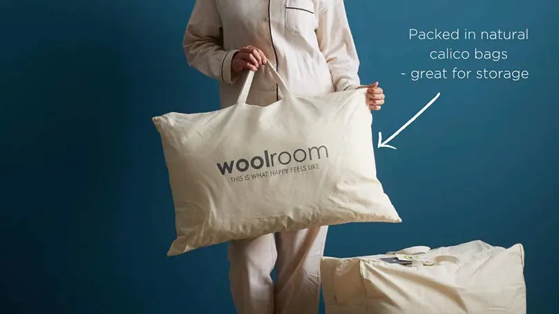 WoolRoom Natural British Wool Pillow carrying bag