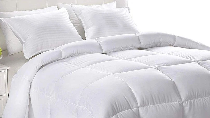 an image of a comforter on a bed