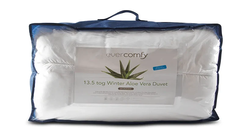 an image of evercomfy aloe vera duvet package