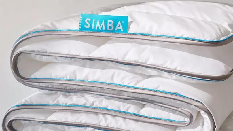 an image of simba hybrid duvet with stratos technology