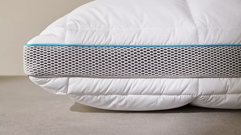 A smba hybrid pillow infused by strastos technology