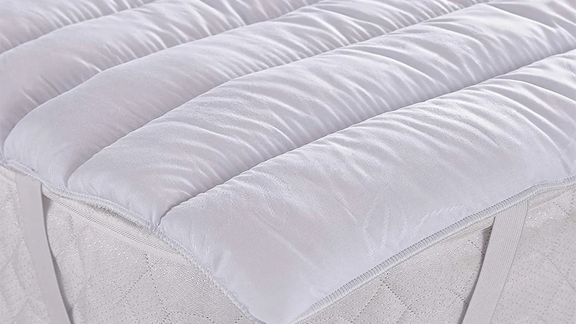 an image of features of Silentnight Eco Comfort mattress topper