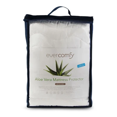 a product image of dormeo evercomfy aloe vera mattress protector