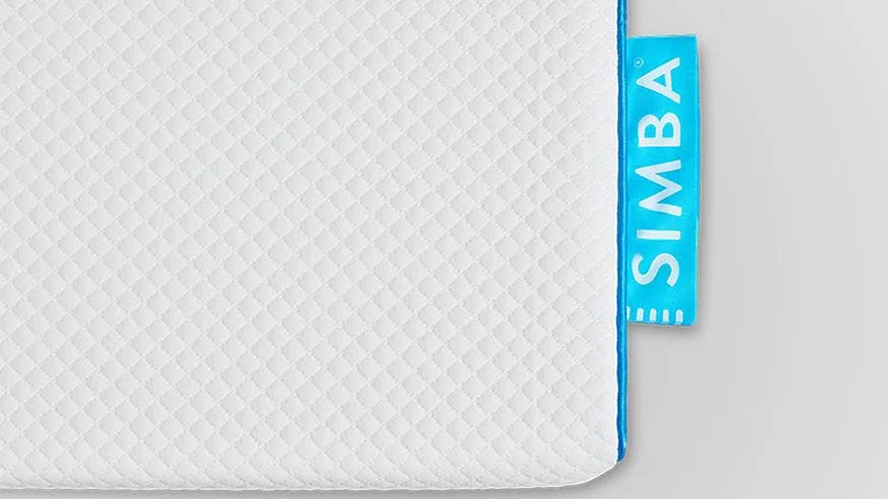 an image of simba premium mattress with quilted and luxury top cover
