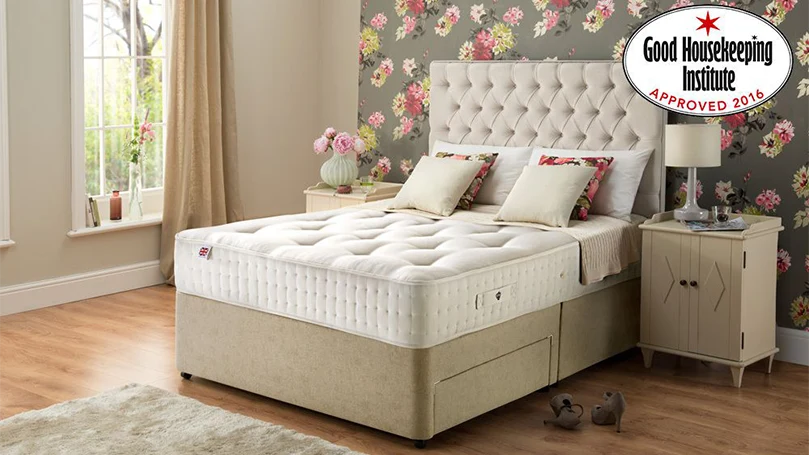 An image of the Rest Assured Adleborough 1400 Pocket Ortho mattress in a bedroom