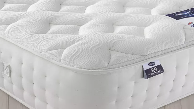 An image of Silentnight 2800 Pocket Luxury Mattress.