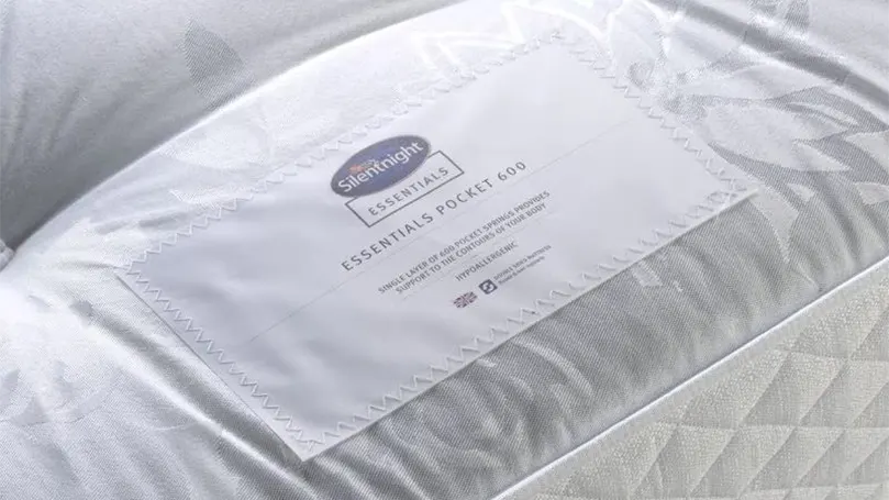 An image of Silentnight Essentials Pocket 600 mattress with a product tag.