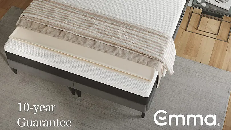 An image of 10 year warranty on Emma mattress.