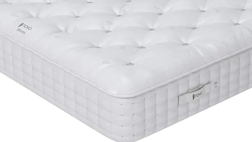 An image of Novo Natural 2000 Pocket Ortho pocket sprung mattress front side.