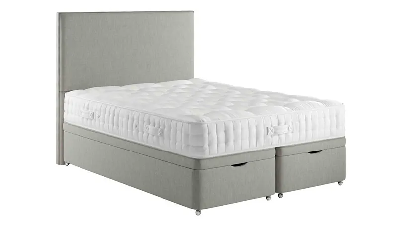 Relyon-Vienna-Ortho-Pocket-1000-Mattress-on-a-bed-base