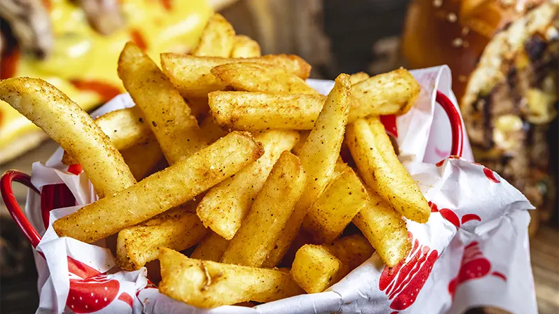 An image of fried French fries.