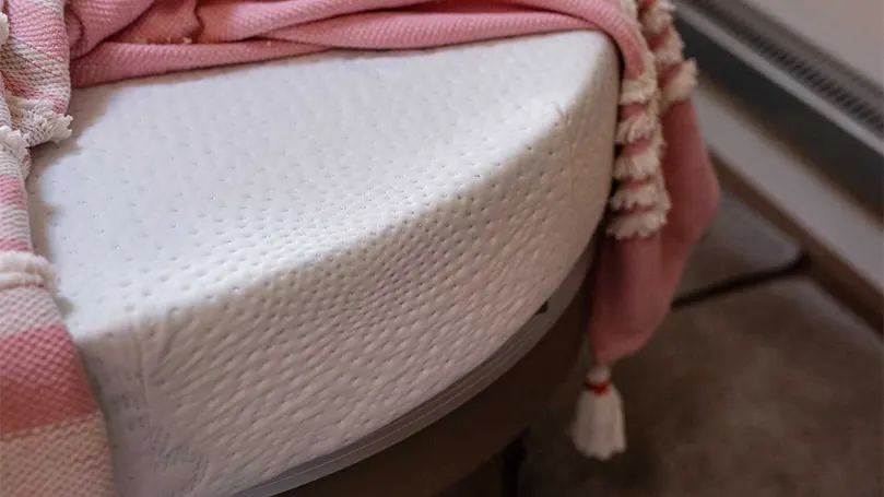 An image of a corner of a mattress