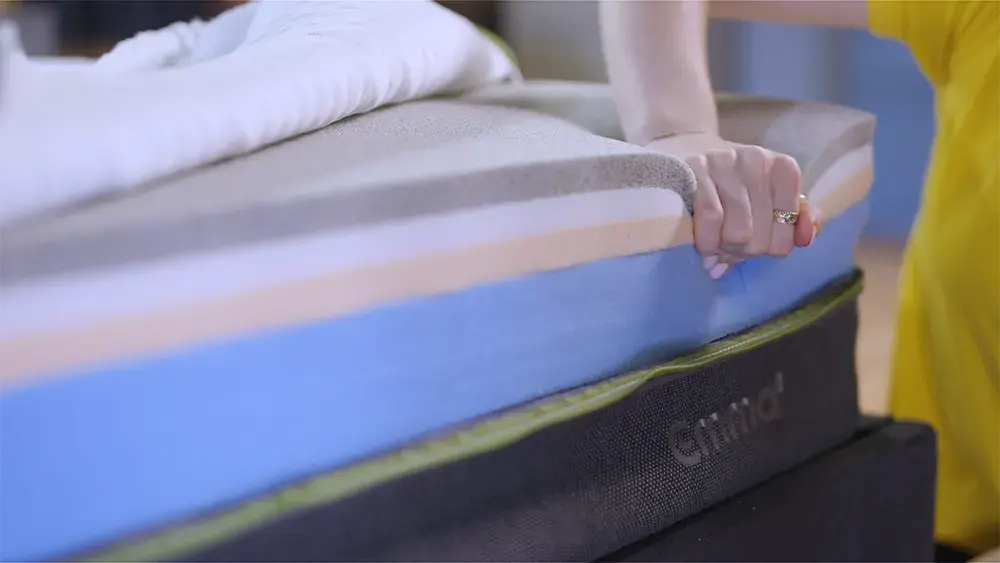 a close up of Emma Luxe Cooling mattress' layers