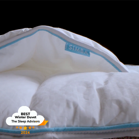A product image of the Simba Hybrid Duvet with the TSA badge for the best winter duvet