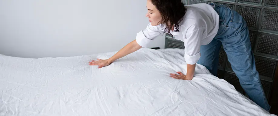 Best-Mattress-for-Adjustable-Bed-FI