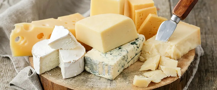 Cheese-before-bed-FI
