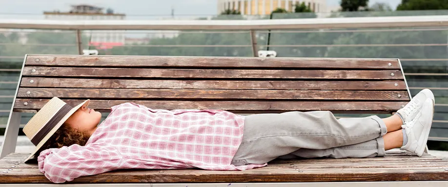Sleeping-in-public-FI