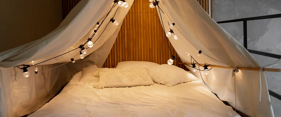 canopy-bed-frame-fi